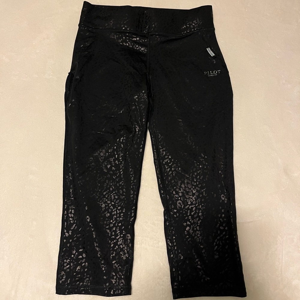 Black Cheetah Leggings - Picture 3 of 7